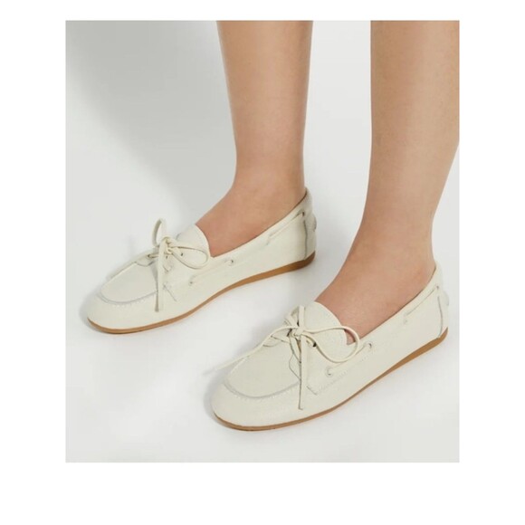 Universal Thread Shoes - NWT Off-White Midge Boat Shoe Comfy Memory Foam Cream Ivory Flats Women's 7.5